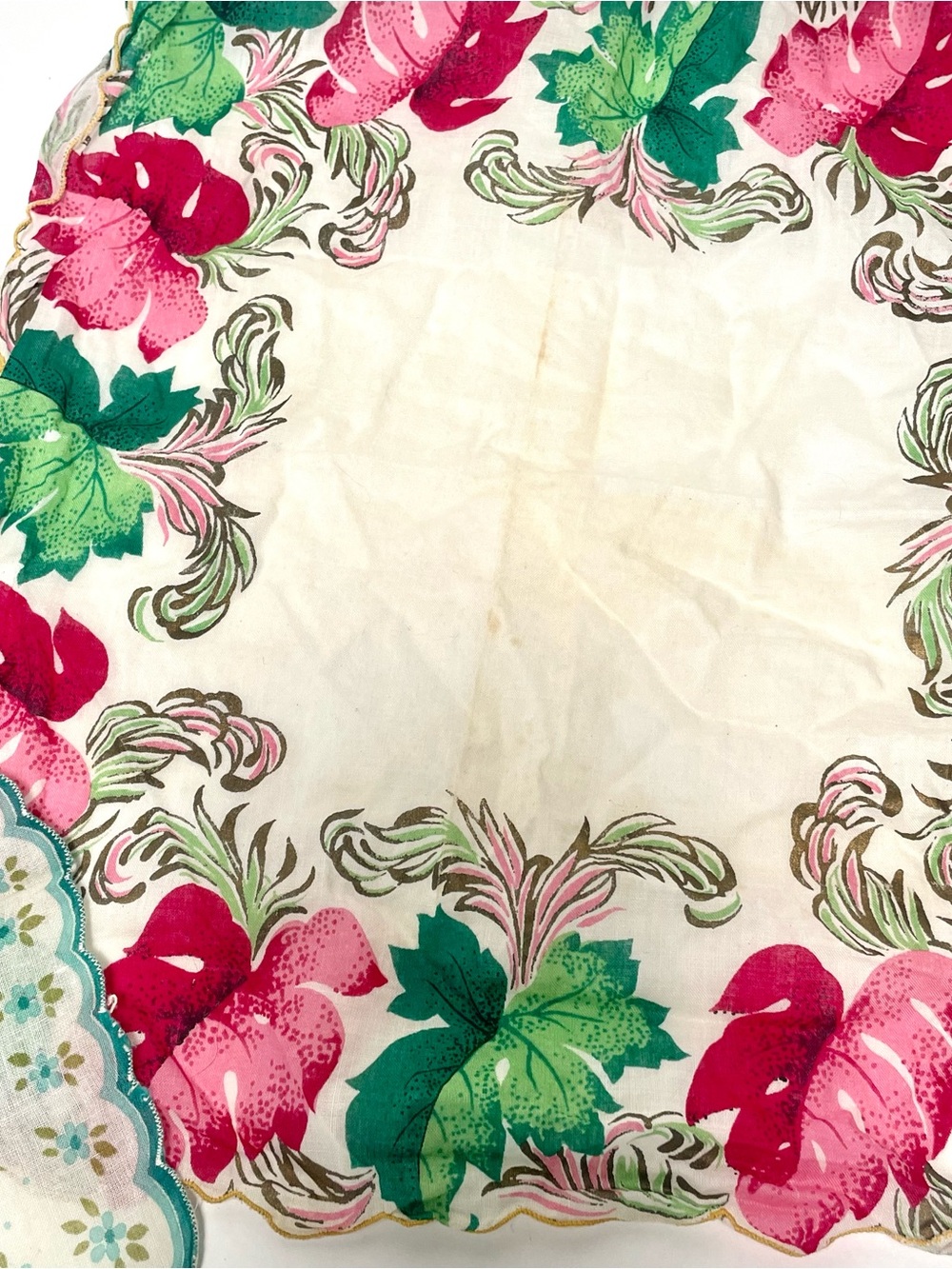 Lot of 10 Vintage Floral Handkerchiefs Hankies Rose Tulip Iris Lace Embroidered - Picture 10 of 13